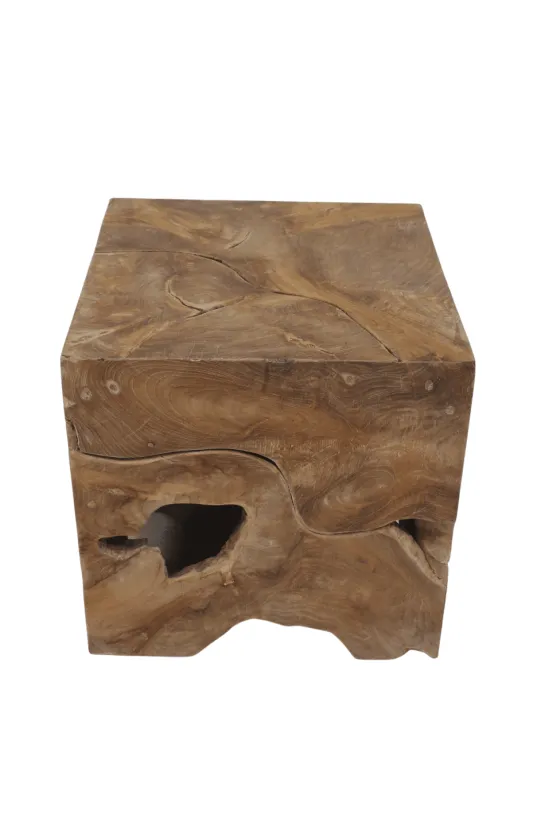 Kleine houten pilaar