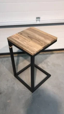 Laptop tafel industrieel