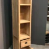 Nieuw teak kolomkast egaal van kleur