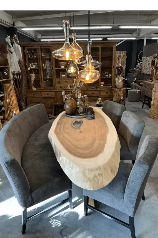 Set van 3 eetkamerstoelen + eetkamerbank ovaal