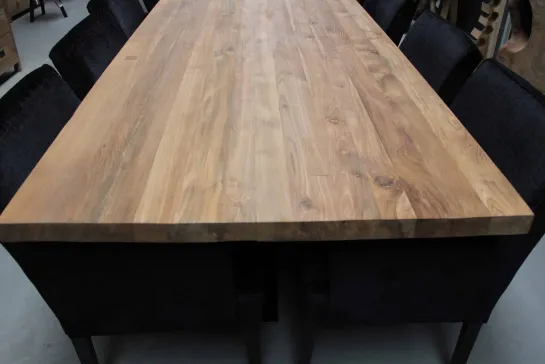 Teak houten eettafel 300 cm