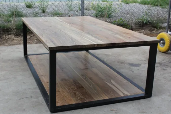 Teakhouten salontafel met onderblad