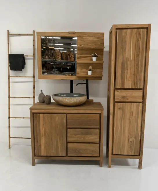 Teak spiegel met plankjes