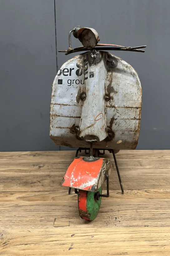 Vespa scooter decoratie