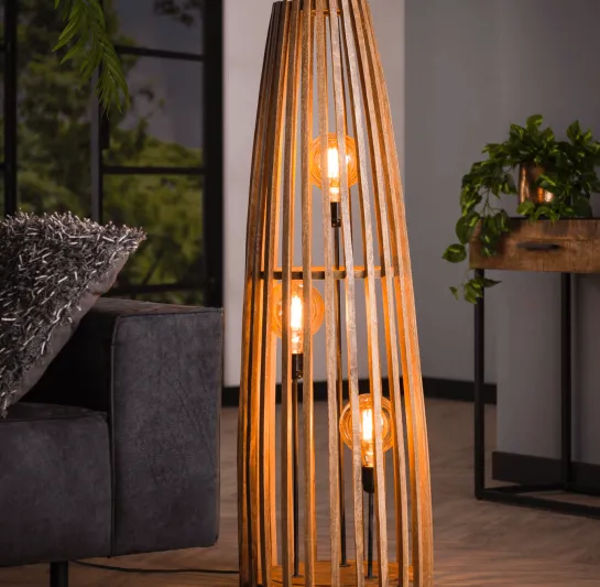Vloerlamp van hout