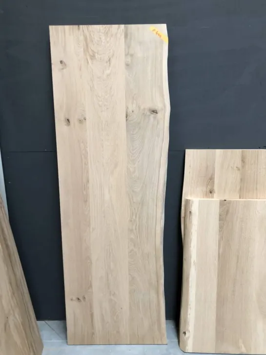 60x4x191 eiken plank met wangkant